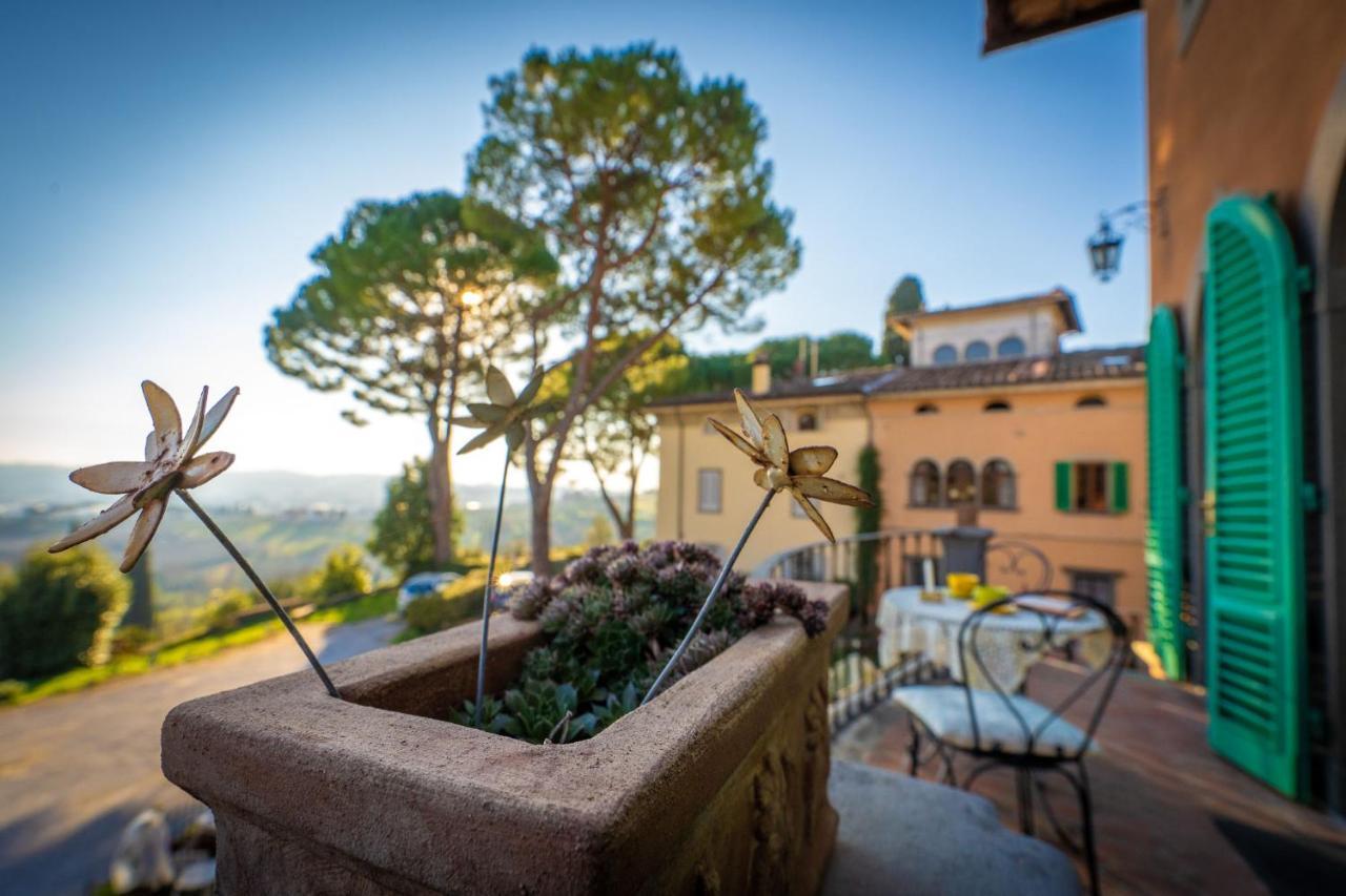 Alloggi In Storica Villa Pescia